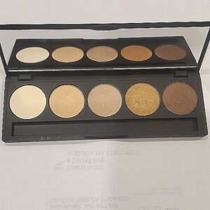 Inglot eyeshadow set